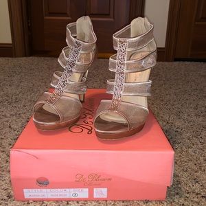 De Blossom Collection Nude 4 inch Heels